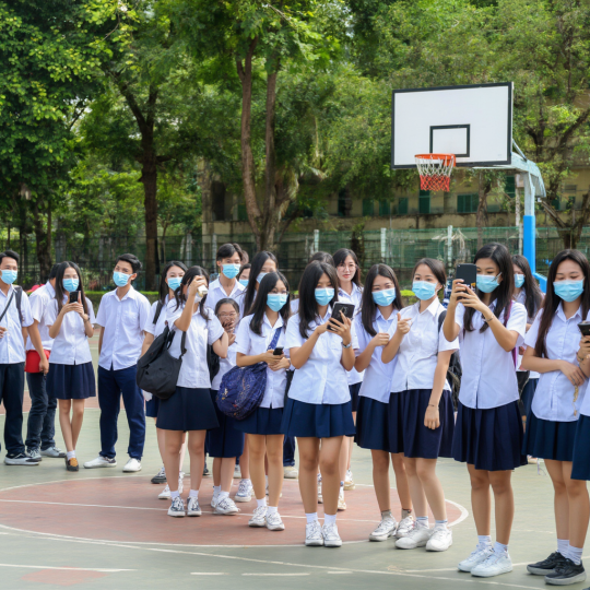 ĐỒNG PHỤC TRUNG HỌC PHỔ THÔNG