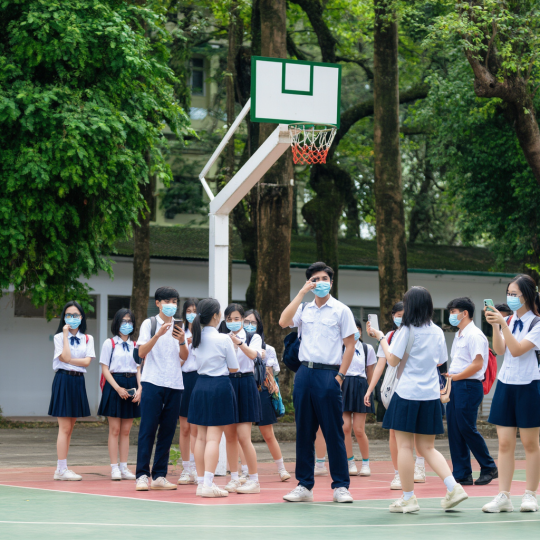 ĐỒNG PHỤC TRUNG HỌC PHỔ THÔNG